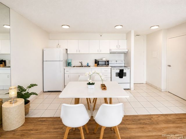 201 Ohua Avenue 2204-T2, Honolulu, HI 96815