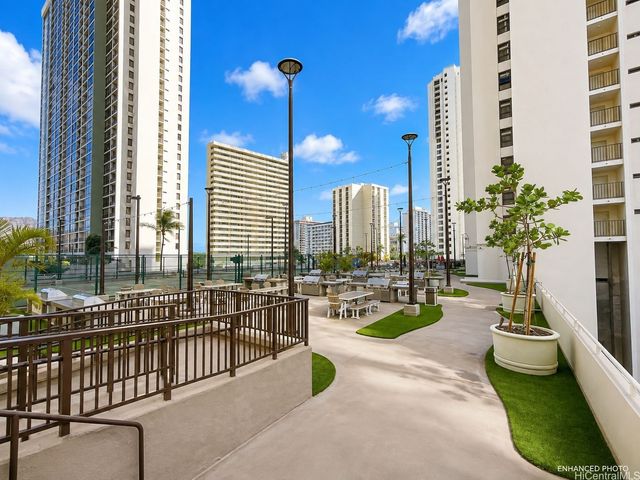 201 Ohua Avenue 2204-T2, Honolulu, HI 96815