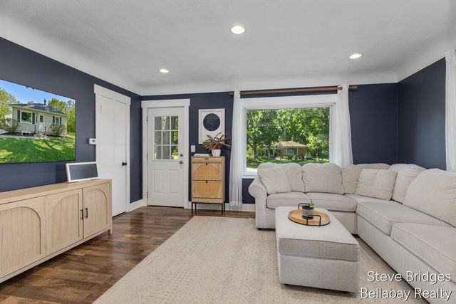 1179 Koster Street, Jenison, MI 49428