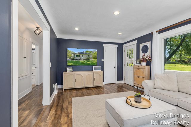 1179 Koster Street, Jenison, MI 49428