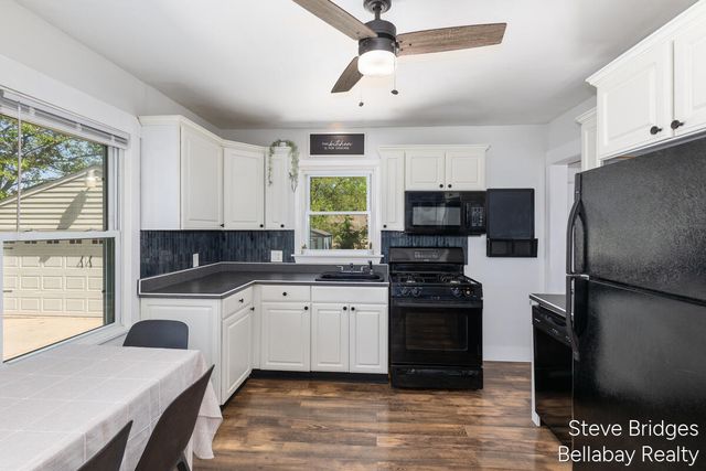 1179 Koster Street, Jenison, MI 49428