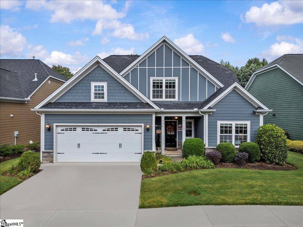 12 Moss Wood Circle, Simpsonville, SC 29681