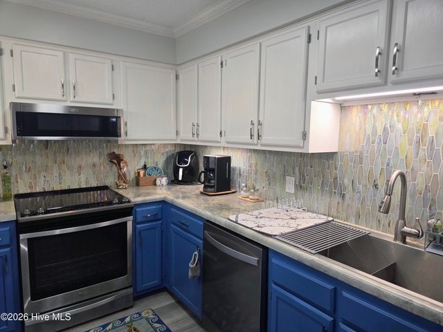 650 Salter Path Road 203, Atlantic Beach, NC 28512