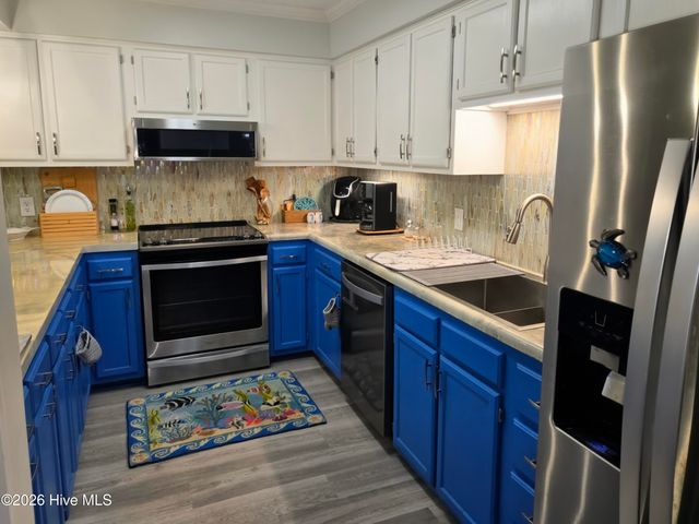 650 Salter Path Road 203, Atlantic Beach, NC 28512