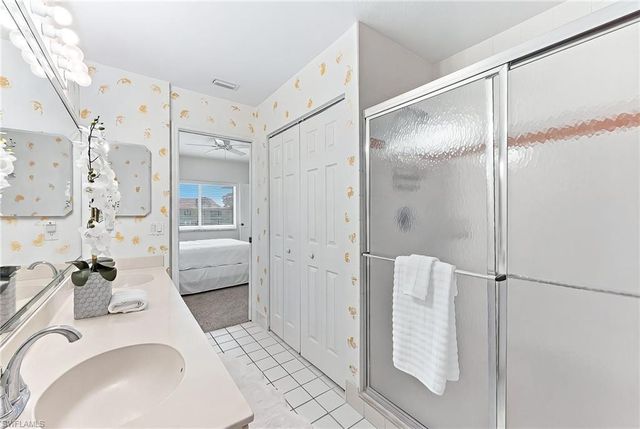 6720 Huntington Lakes CIR 203, Naples, FL 34119