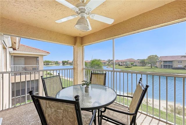6720 Huntington Lakes CIR 203, Naples, FL 34119