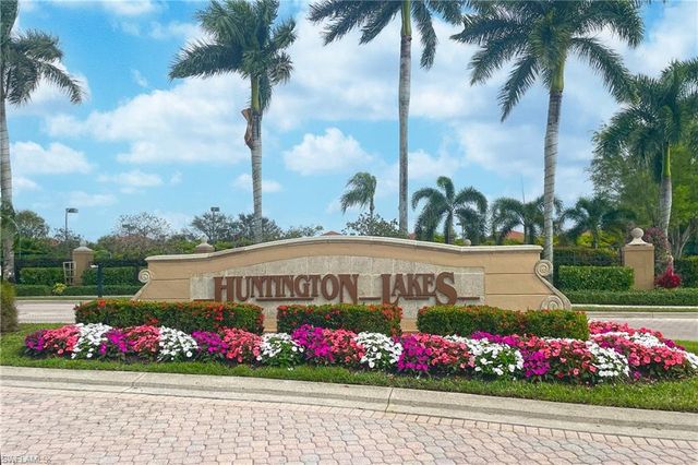 6720 Huntington Lakes CIR 203, Naples, FL 34119
