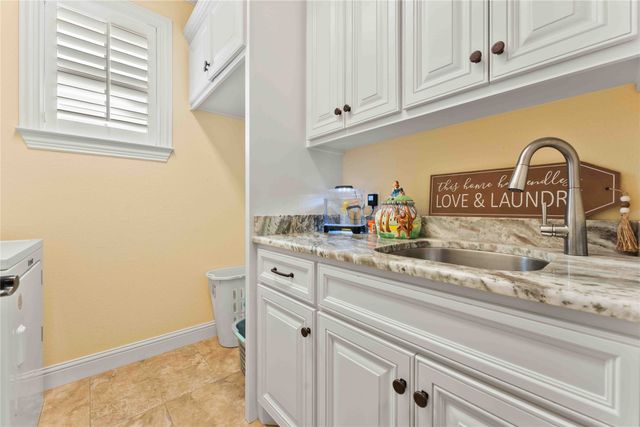 10701 Francis Drive, Waco, TX 76712