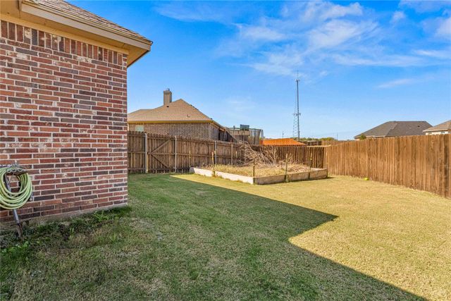 10701 Francis Drive, Waco, TX 76712