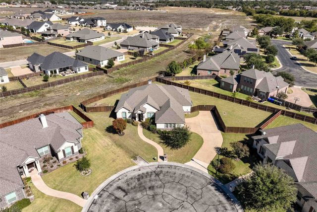 10701 Francis Drive, Waco, TX 76712