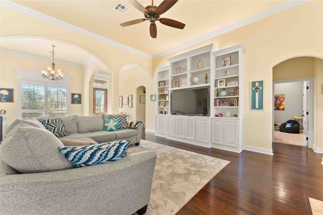 10701 Francis Drive, Waco, TX 76712