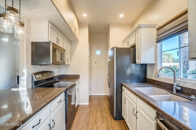 11333 N 92ND Street 1124, Scottsdale, AZ 85260