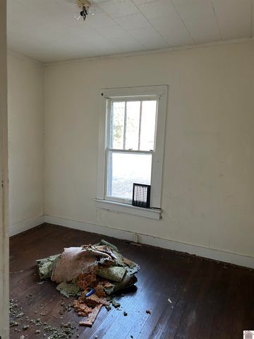 751 N 22nd St., Paducah, KY 42001