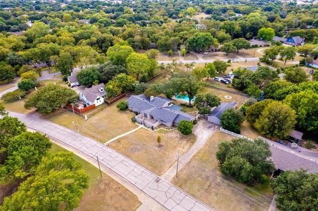 1115 S Greenstone Lane, Duncanville, TX 75137