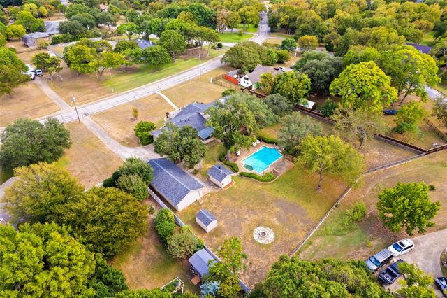 1115 S Greenstone Lane, Duncanville, TX 75137