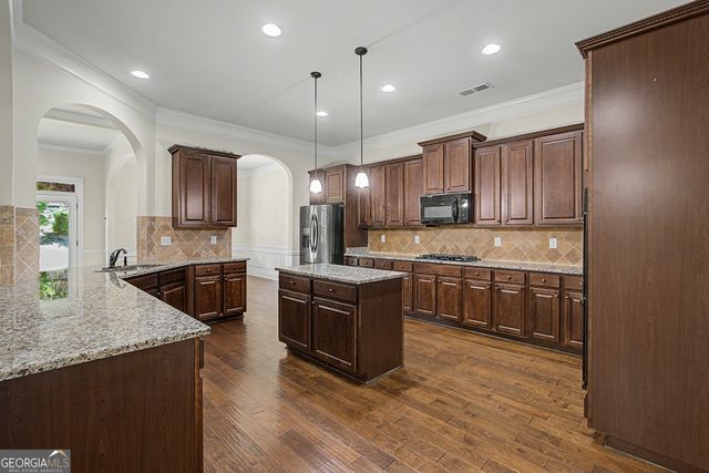 741 Stonebranch Drive, Loganville, GA 30052