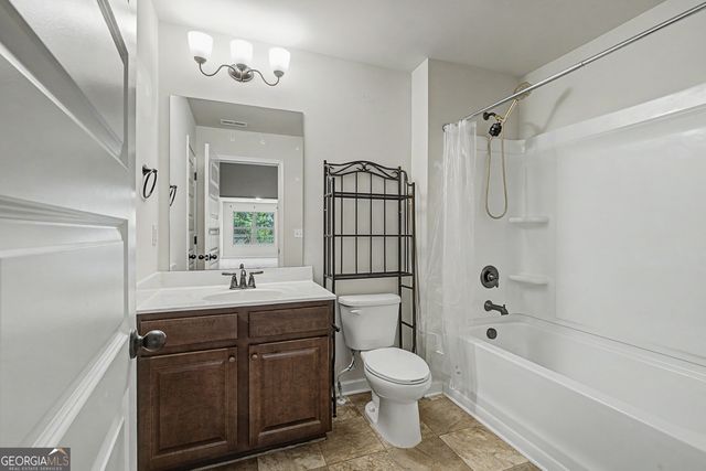 741 Stonebranch Drive, Loganville, GA 30052