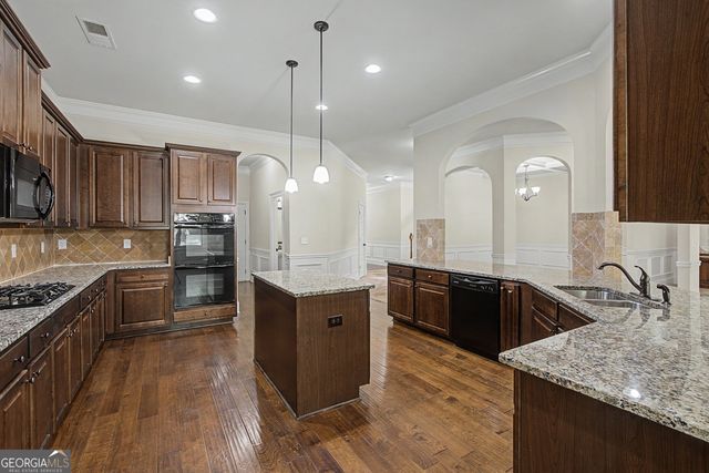 741 Stonebranch Drive, Loganville, GA 30052