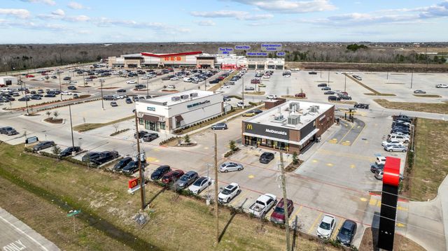 4011 Kinsey Street, Iowa Colony, TX 77583