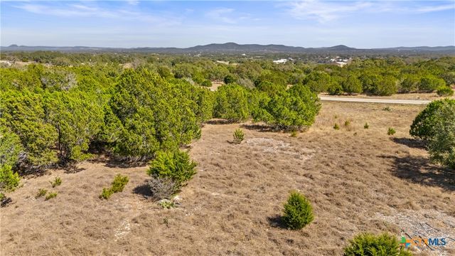 1046 Buckskin Trail, Bandera, TX 78003