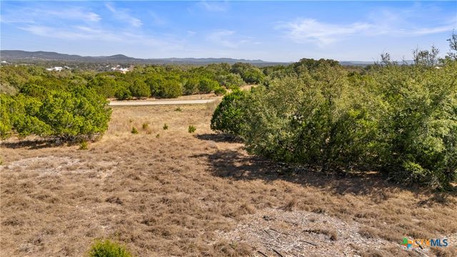 1046 Buckskin Trail, Bandera, TX 78003