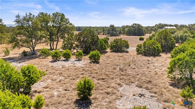 1046 Buckskin Trail, Bandera, TX 78003
