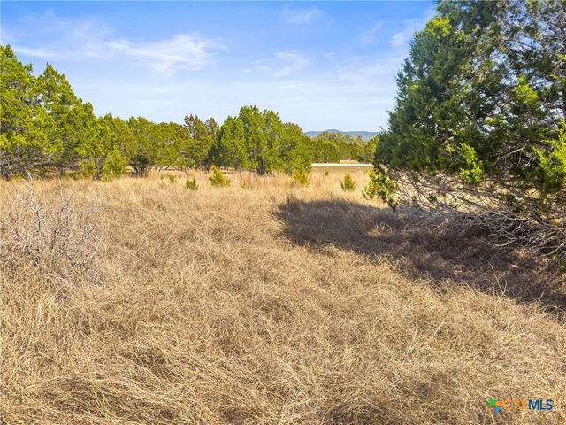 1046 Buckskin Trail, Bandera, TX 78003