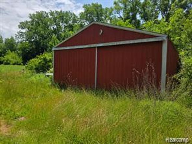 6851 Merriman Road, Romulus, MI 48174