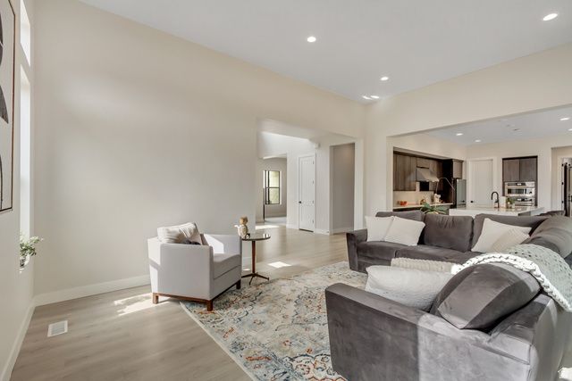 5866 N FOX CANYON RD, Lehi, UT 84048