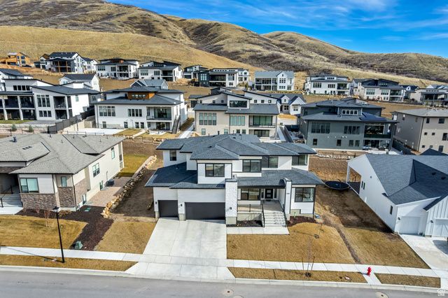 5866 N FOX CANYON RD, Lehi, UT 84048