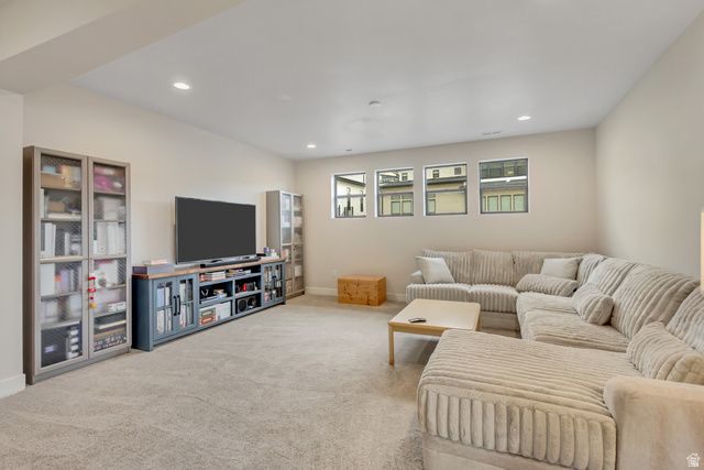 5866 N FOX CANYON RD, Lehi, UT 84048