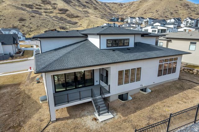 5866 N FOX CANYON RD, Lehi, UT 84048