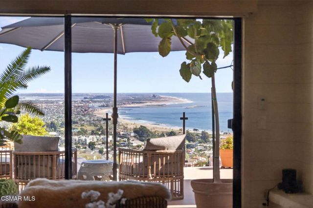 818 Caliente Lane, Ventura, CA 93001
