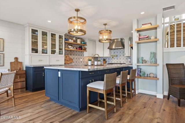 818 Caliente Lane, Ventura, CA 93001