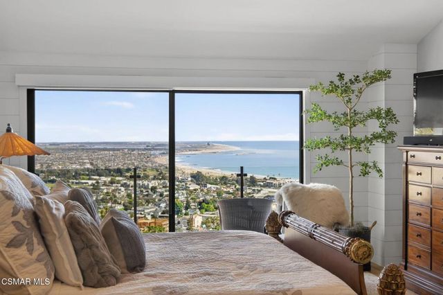 818 Caliente Lane, Ventura, CA 93001