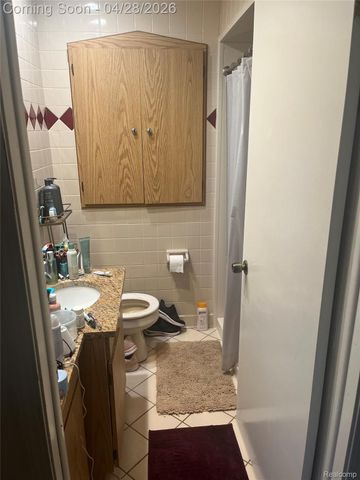 20934 Poinciana Street, Southfield, MI 48033