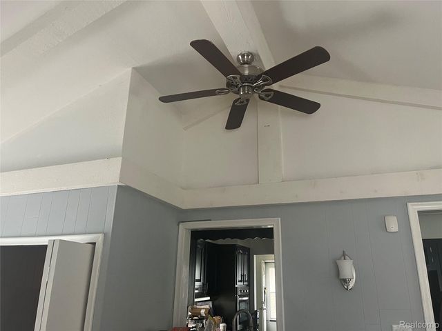 20934 Poinciana Street, Southfield, MI 48033