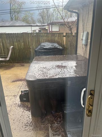 20934 Poinciana Street, Southfield, MI 48033