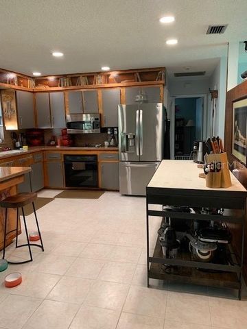 3942 11TH AVENUE N, St Petersburg, FL 33713