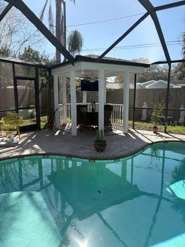 3942 11TH AVENUE N, St Petersburg, FL 33713