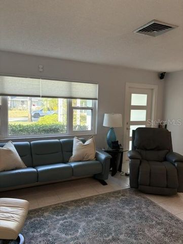 3942 11TH AVENUE N, St Petersburg, FL 33713