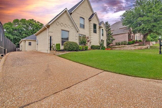 3001 Sunray Valley Court, Arlington, TX 76012
