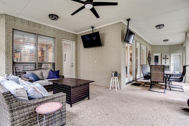 3001 Sunray Valley Court, Arlington, TX 76012