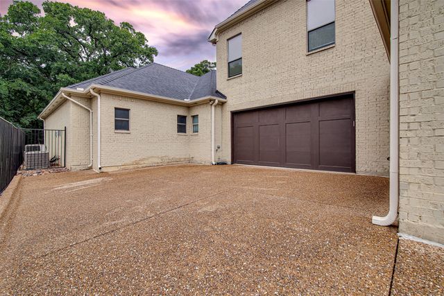 3001 Sunray Valley Court, Arlington, TX 76012