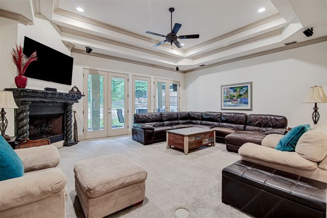 3001 Sunray Valley Court, Arlington, TX 76012