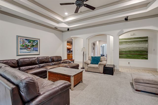 3001 Sunray Valley Court, Arlington, TX 76012