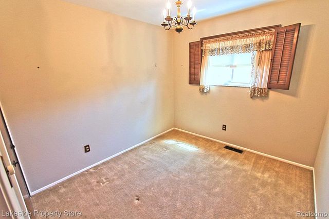 22512 Corteville Street, Saint Clair Shores, MI 48081