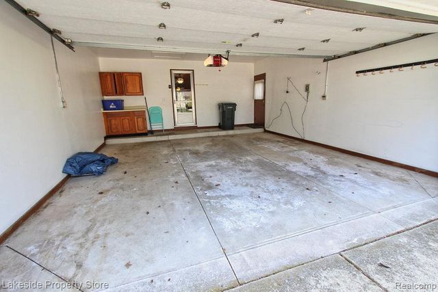 22512 Corteville Street, Saint Clair Shores, MI 48081