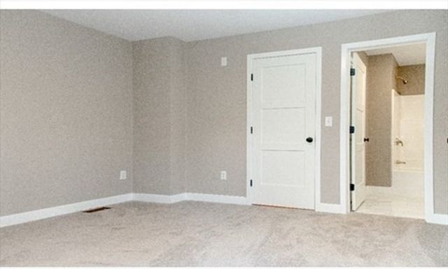 54 Richards St 54, Worcester, MA 01603