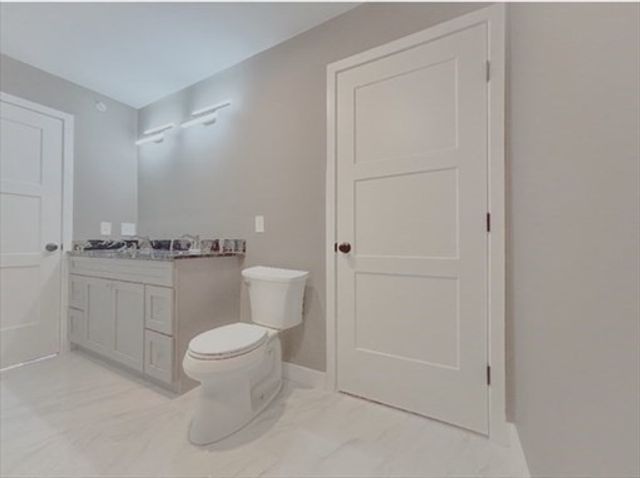 54 Richards St 54, Worcester, MA 01603